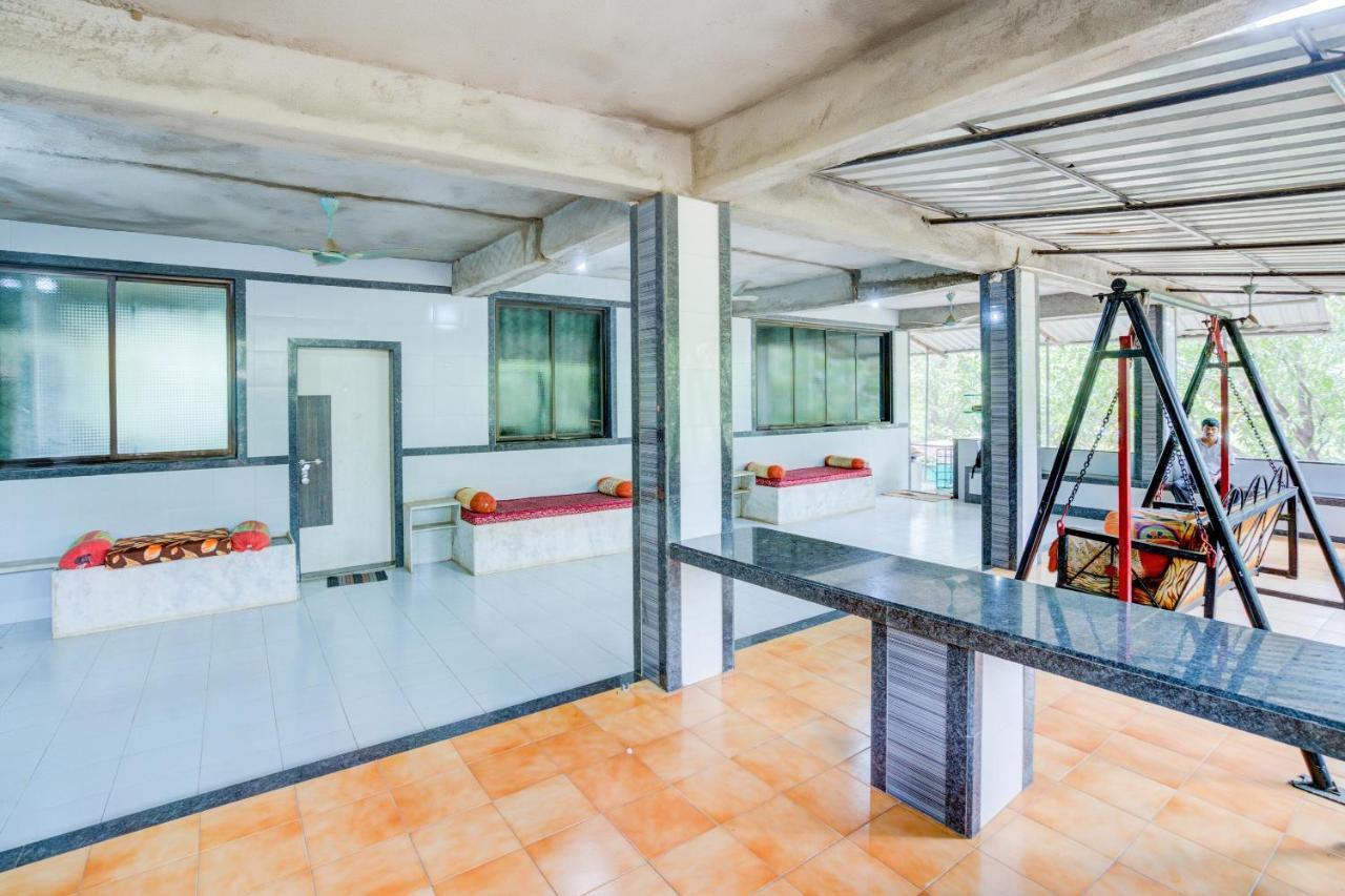 Spot On 63917 Hotel Dolphin Garden Kolad Bagian luar foto