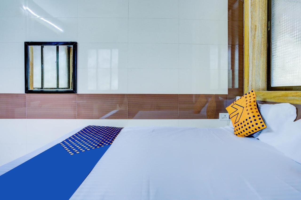 Spot On 63917 Hotel Dolphin Garden Kolad Bagian luar foto