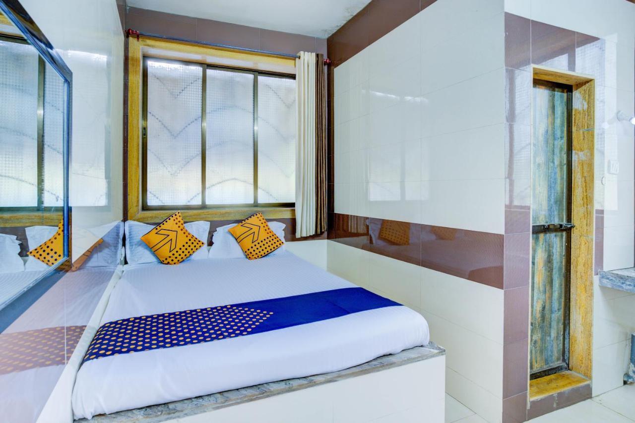 Spot On 63917 Hotel Dolphin Garden Kolad Bagian luar foto