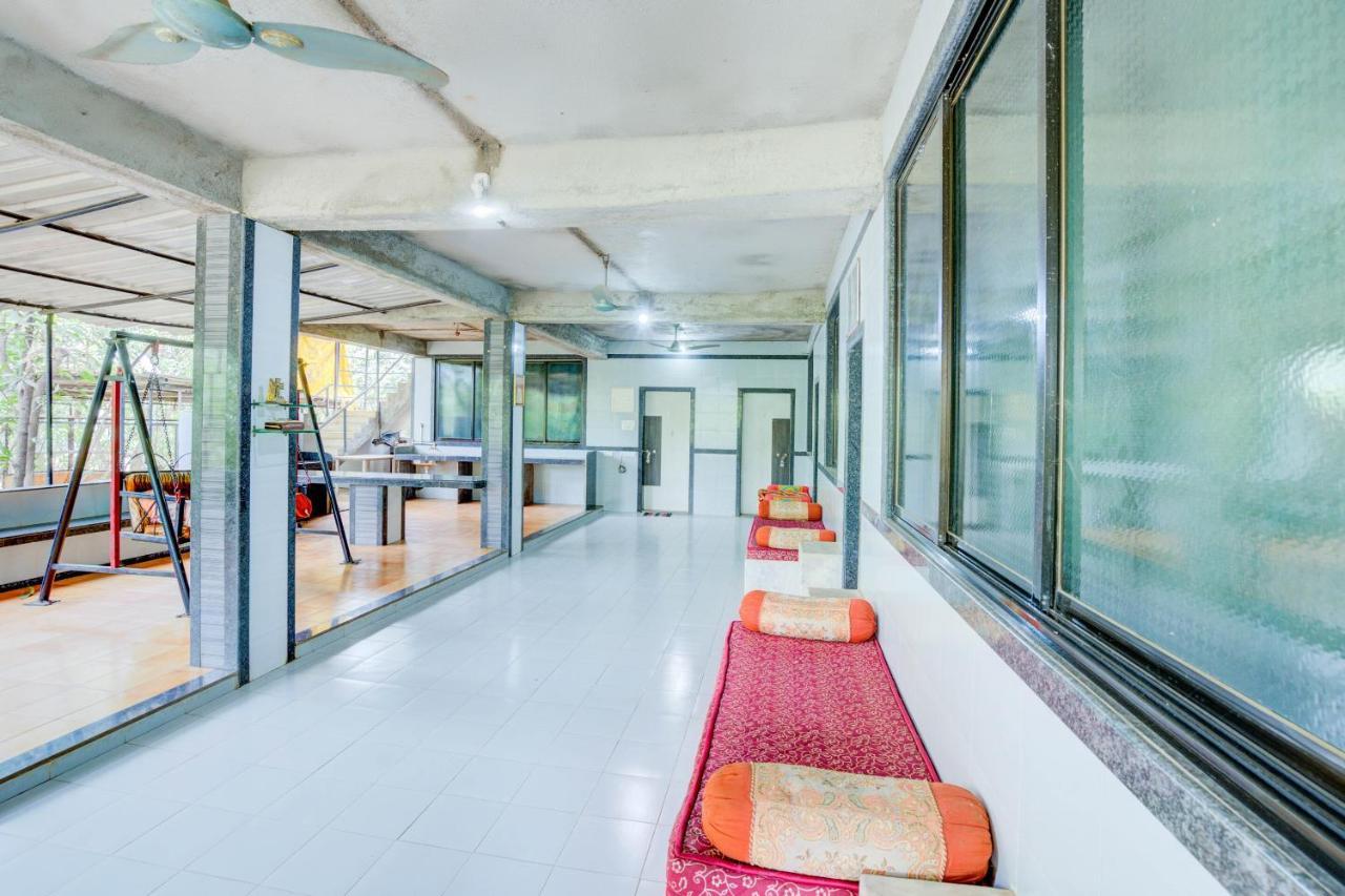 Spot On 63917 Hotel Dolphin Garden Kolad Bagian luar foto