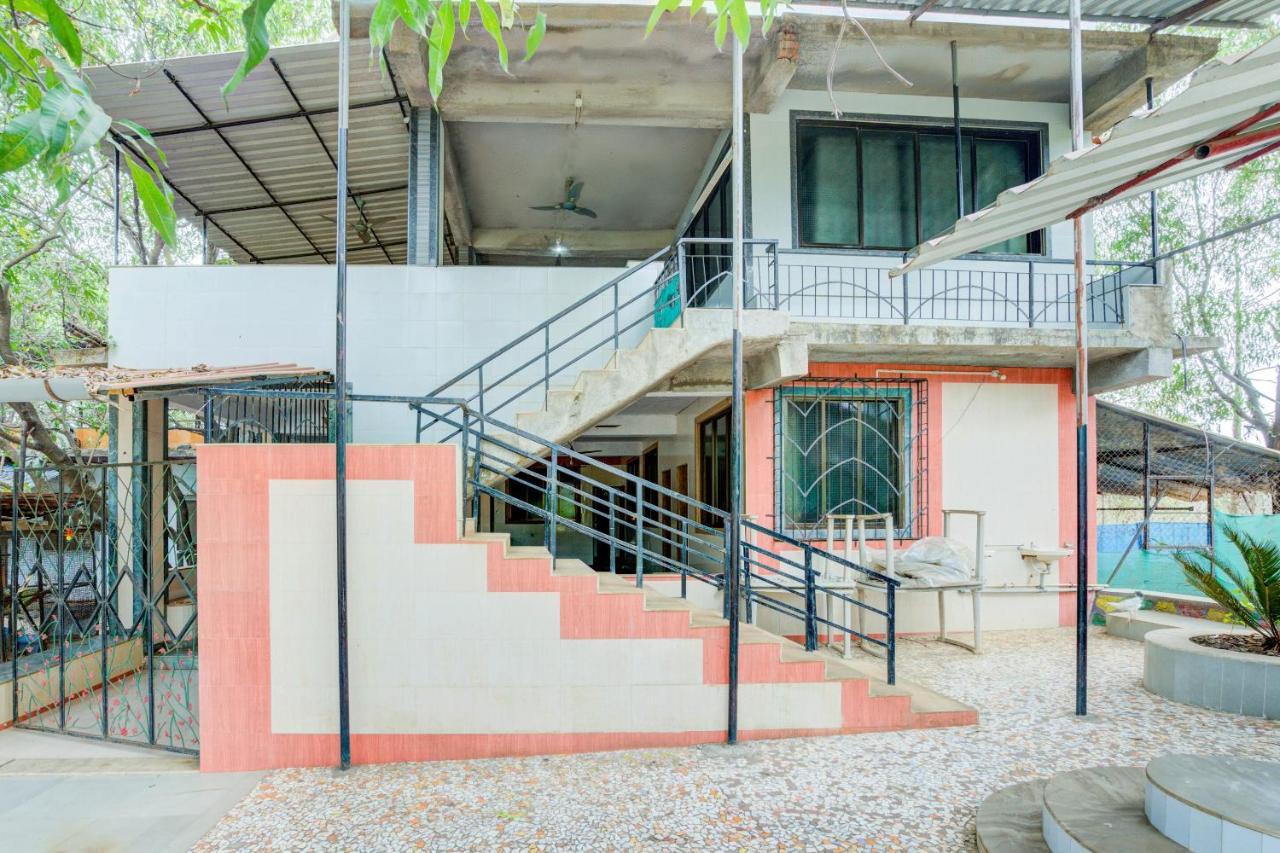 Spot On 63917 Hotel Dolphin Garden Kolad Bagian luar foto